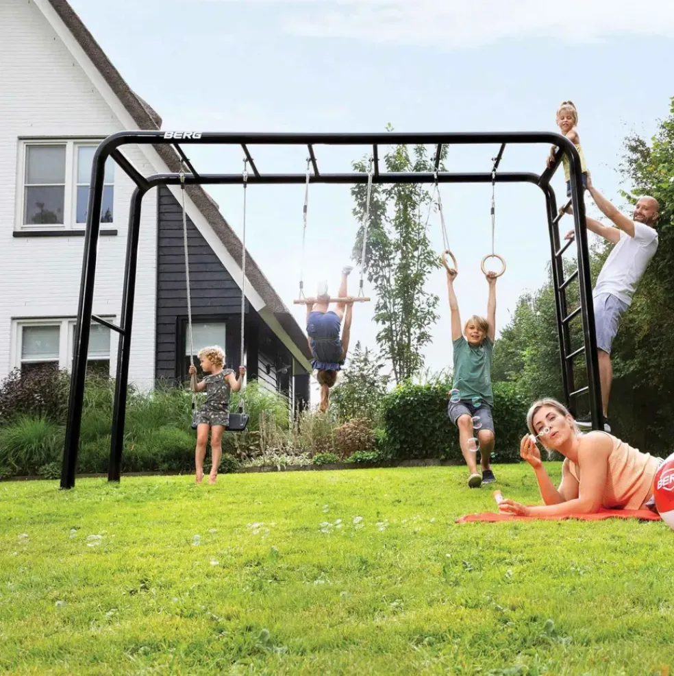 Aire de jeux avec siège bébé, balançoire et trapèze Playbase BERG L