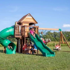 Aire de jeux en bois avec toboggan droit et tubulaire Cedar Cove Backyard