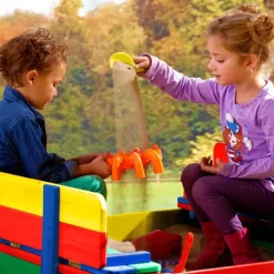 Bac à sable en bois multicolor avec couvercle et banc intégré Ella Axi