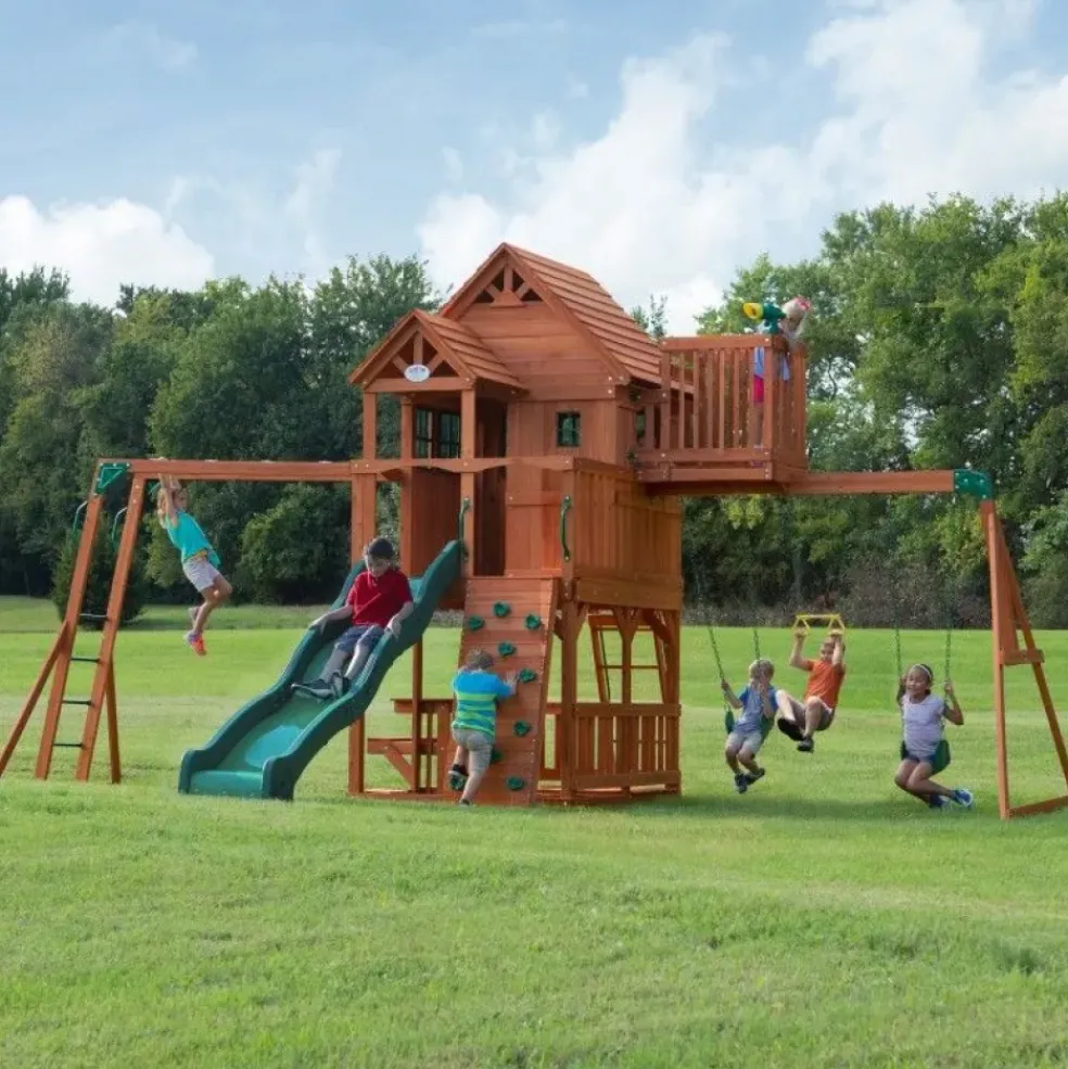 Grande aire de jeux en cèdre Playset Skyfort II Backyard pour 9 enfants