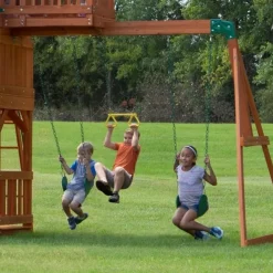 Grande aire de jeux en cèdre Playset Skyfort II Backyard pour 9 enfants