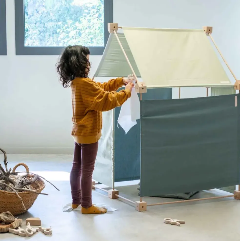 Jeu de construction géant en bois et tissu bio vert fabriqué en Espagne Kernel Trigonos