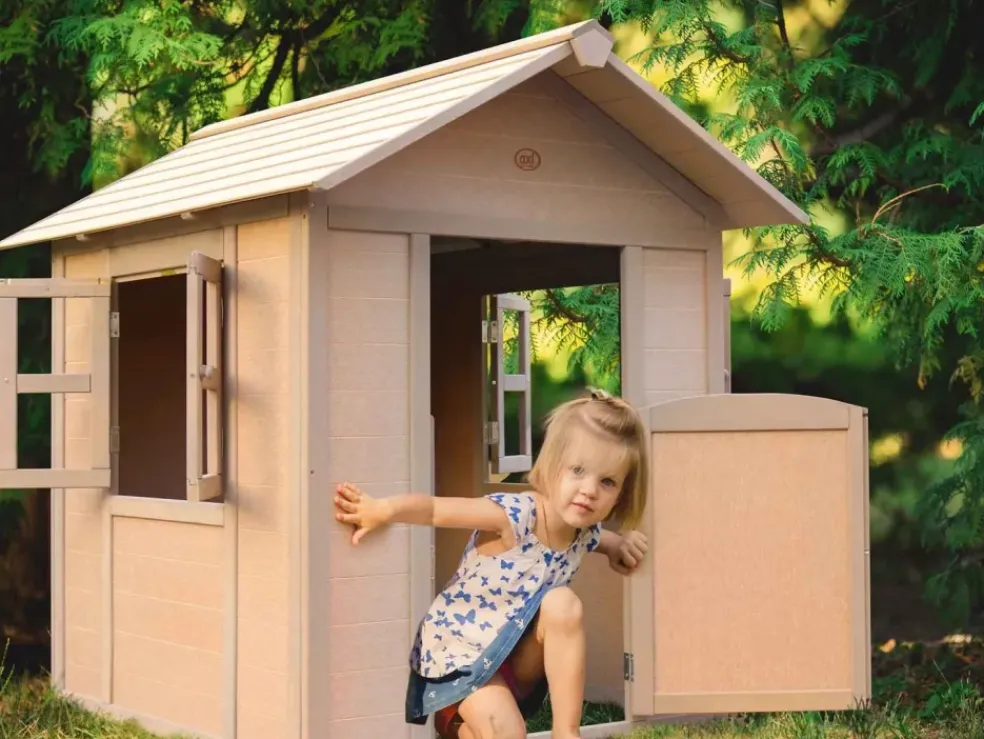 Maison enfant en bois marron Valley Green Lakeside d'AXI dès 18 mois