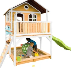 Maisonnette en bois brun/ blanc sur pilotis Marc d'Axi